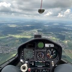Flugwegposition um 10:42:43: Aufgenommen in der Nähe von Eichstätt, Deutschland in 1547 Meter